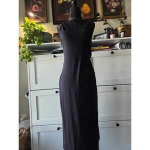 Old Navy Black Ribbed Sleeveless Maxi Dress 🖤